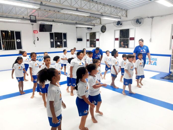 Projeto social de artes marciais na Rocinha