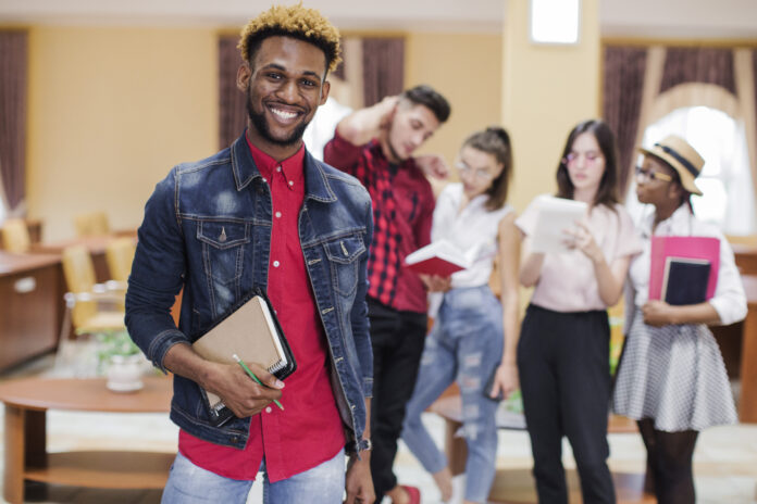 Cursos Livres de Férias gratuitos. (Foto: Representação).